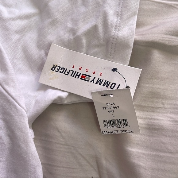 TOMMY HILFIGER AND OAKLEY WORKOUT SHIRTS - Picture 5 of 6